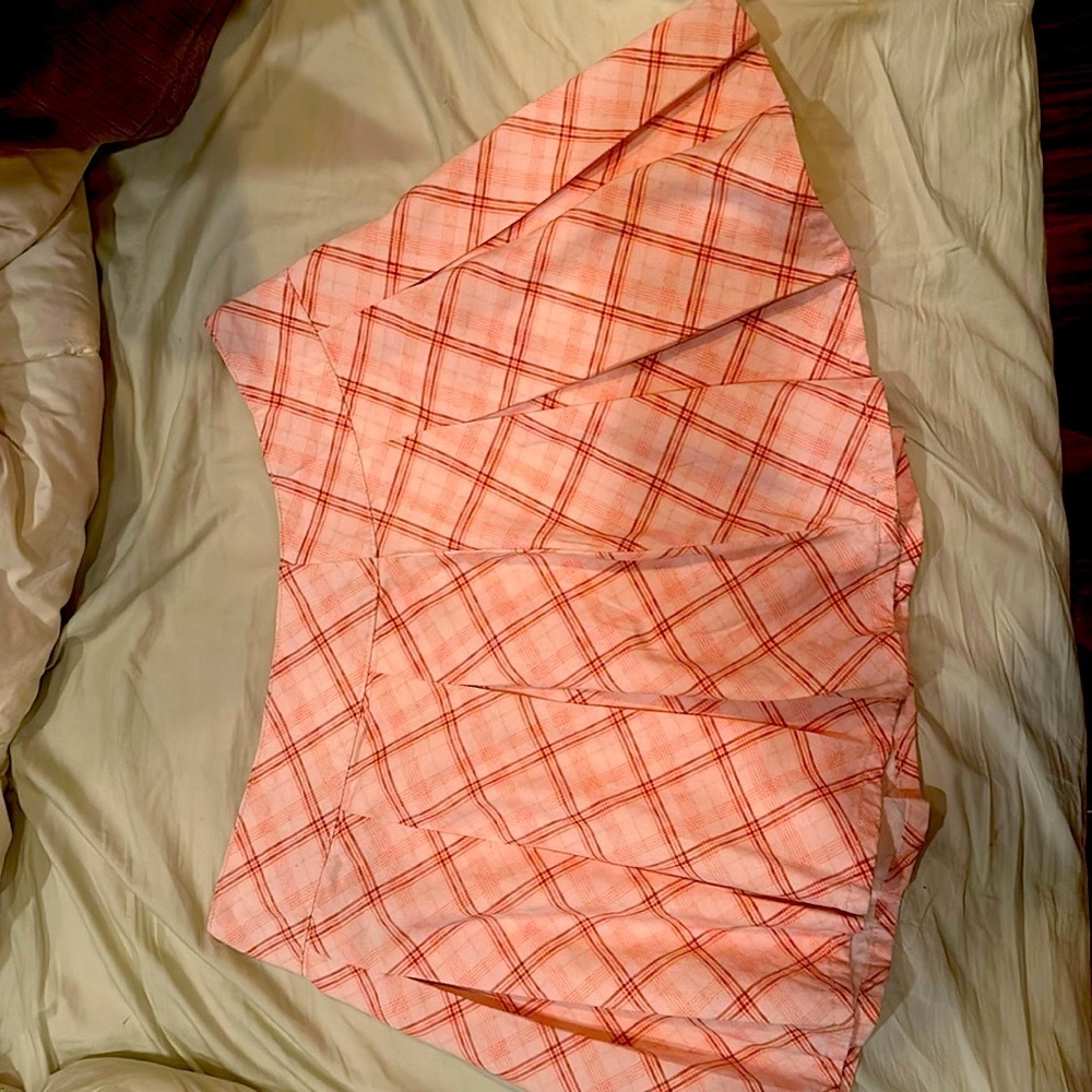 Pink plaid pleated skirt from forever 21 new with tags in size ox CUTE!